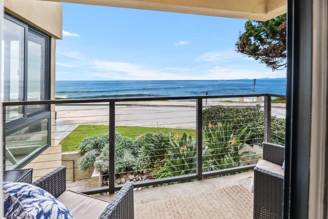 Oceanfront La Jolla Cove Condo